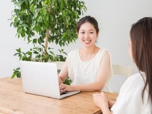 聞き役