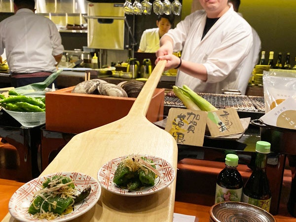 名物ハイボールに巨大しゃもじ…こだわりが詰まった「炉端焼このじ」｜シティリビングWeb