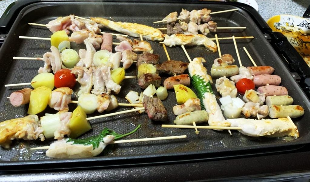 お家時間を楽しく♪自分たち焼き鳥を作ろう！BBQ気分に｜シティリビングWeb