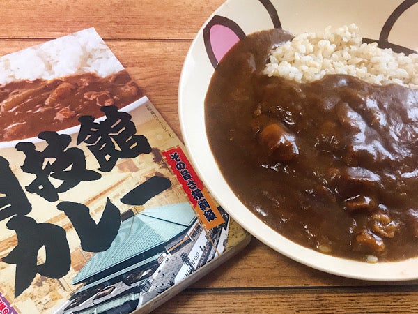 食通もうなる！国技館で買える絶品レトルトカレー3選｜シティリビングWeb