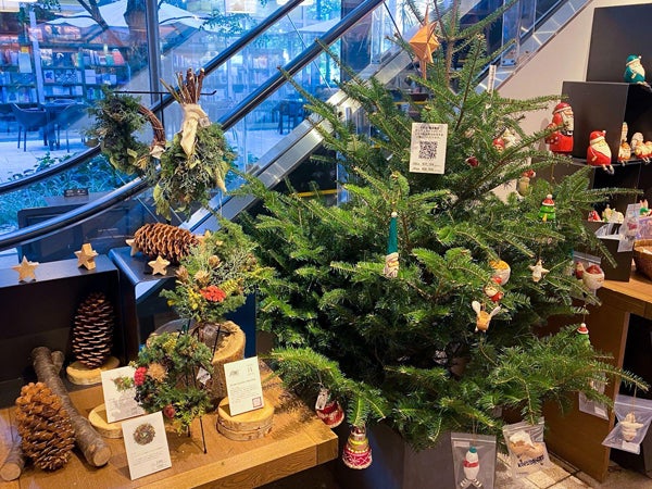 【中古】 一日だけのクリスマスツリー/芸術新聞社/林田タツヤ 一日だけのクリスマスツリ- | 林田 タツヤ |本 | 通販 | Amazon