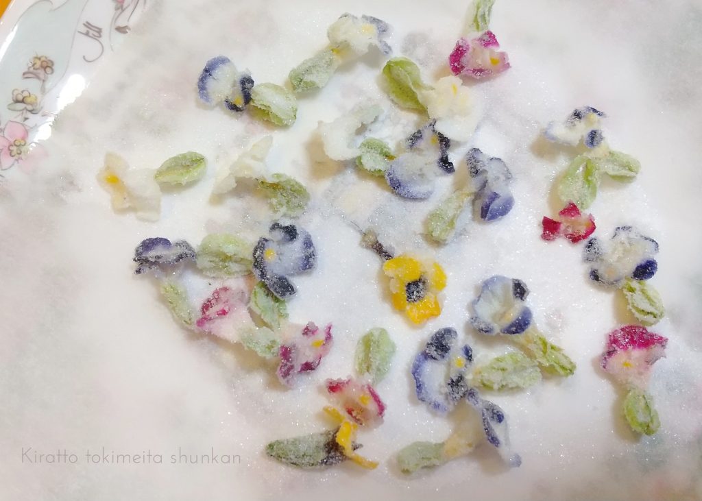 おうちカフェ 一瞬の輝きを閉じ込めたスミレの砂糖漬け シティリビングweb