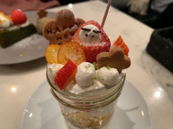 神戸 可愛いジャーパフェならハチカフェ 旬の果物スイーツが人気 シティリビングweb