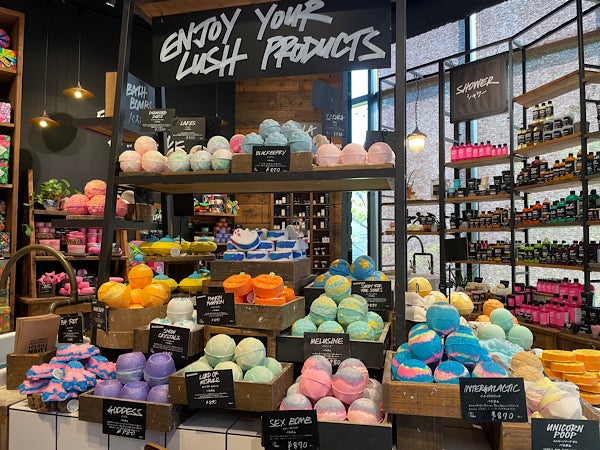 インテリアアイテムにしてもかわいい♡LUSHのハロウィンバスボム