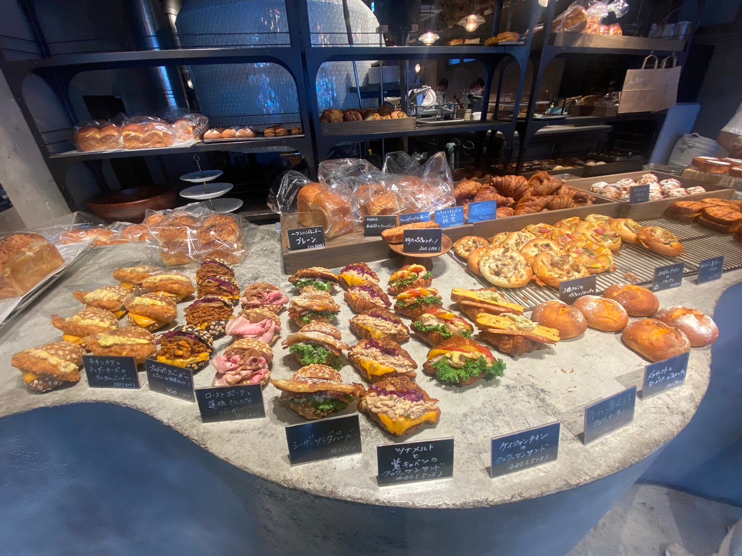 中目黒で朝ごはん食べてきた】焼きたてパンが４種選べるブランチが最高！｜シティリビングWeb