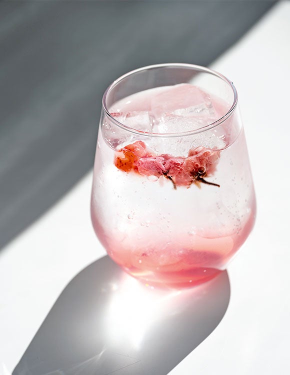 春色の一杯にときめく 桜のドリンク｜シティリビングWeb