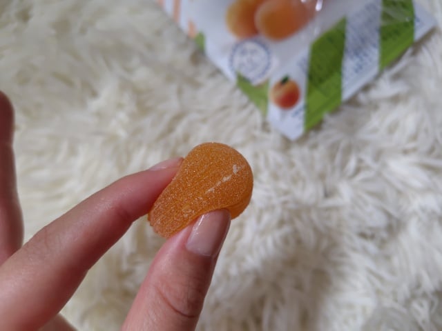 食感がたまらない！おやつTIMES「長野のやわらかあんずもち」｜シティ
