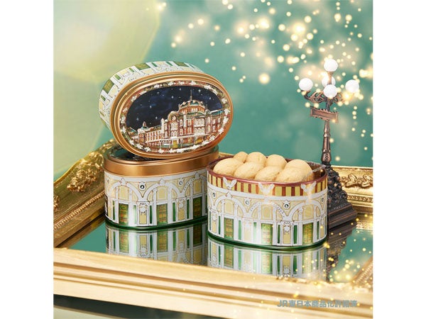 青山デカーボ　クリスマスコレクション　お城缶　東京駅缶　缶　ガラス細工　グルテン 青山デカーボ クリスマスコレクション お城缶 東京駅缶 缶 ガラス細工