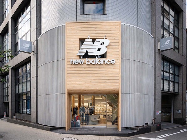 ニューバランス堀江】日本直営1号店誕生の地にリニューアルオープン