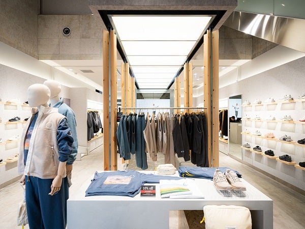 ニューバランス堀江】日本直営1号店誕生の地にリニューアルオープン