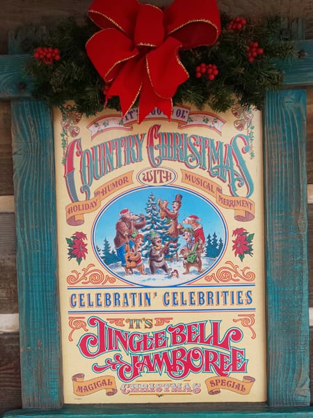 ディズニー・クリスマス 2024 ポスター　B1サイズ 今年も楽しくて幸せな気分になれた！「ディズニー・クリスマス2024
