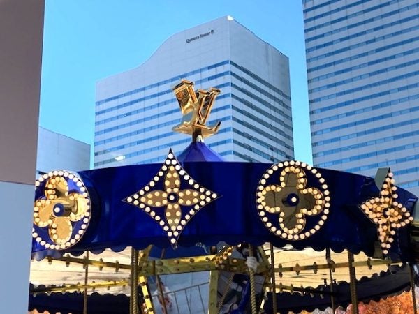 みなとみらい】日本ではここだけ！無料で乗れるルイ・ヴィトンの