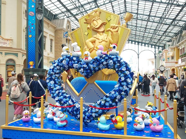 主役はドナルドダック！TDLのスペシャルイベントをリポート｜シティ
