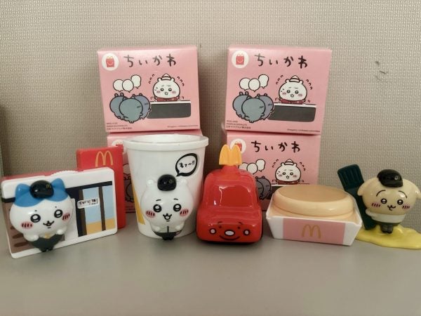 本物 ハッピーセット】ちいかわ第一弾！全4種をコンプリート｜シティ キャラクターグッズ