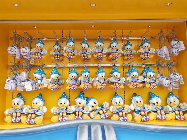 ディズニー TDR ドナルドダック 65th birthday 記念プレート ディズニー TDR ドナルドダック 65th birthday 記念プレート - メルカリ