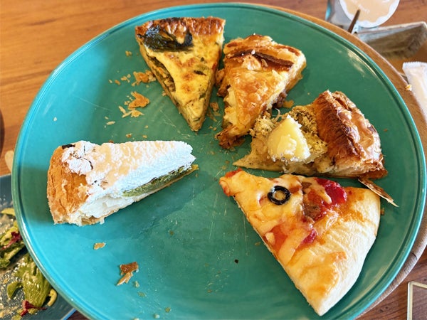 パイ食べ放題ランチ】実食レポ！横浜で話題のパイ専門店のワクワクと