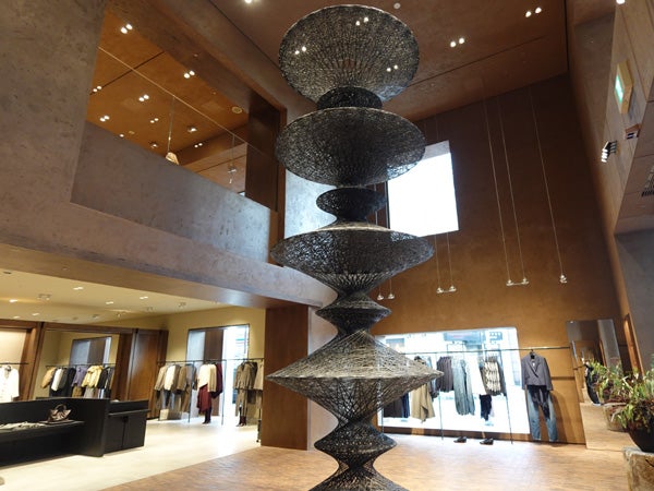 心斎橋】ZARA新旗艦店が10/30オープン！日本初登場のカフェを併設