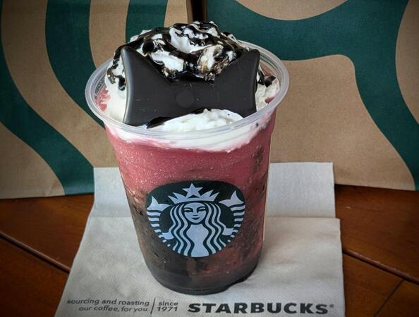 スタバ】早朝から並んだ争奪戦を制してゲット！ハロウィン限定