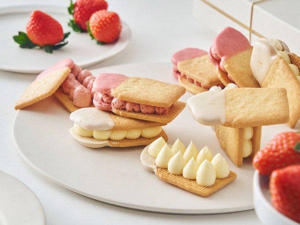 彩*）様 苺バスケット、セット フェアリーケーキフェア】縁起の良い「紅白セット」は必見！ “バターが