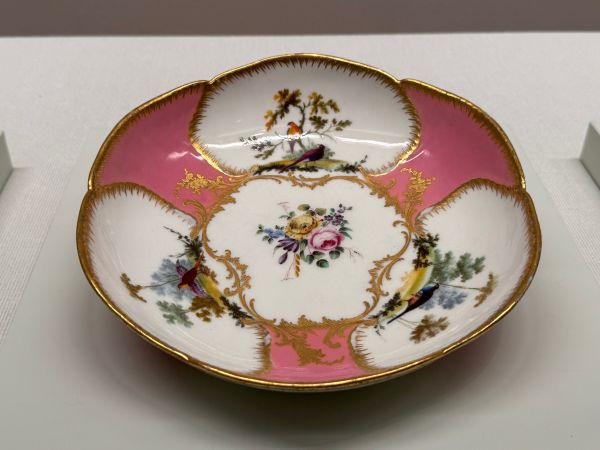 華やぐシーズンに姫気分♡細見美術館「セーヴル フランス宮廷の磁器