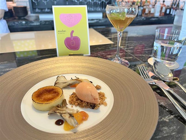 中之島】韓国で予約困難なデザートバーがコンラッド大阪に登場