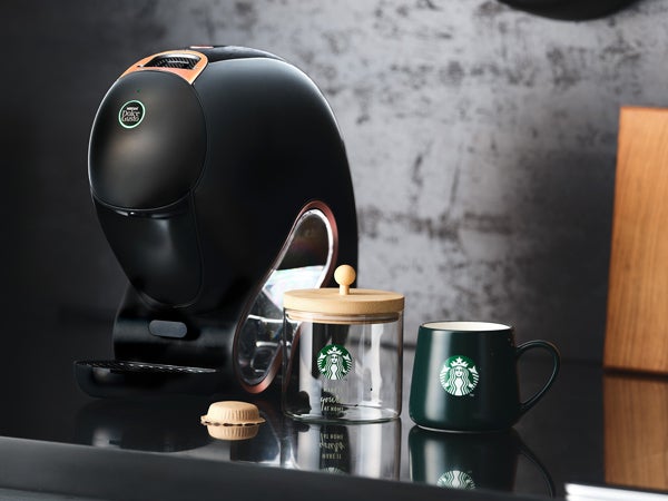 感動体験】“スタバ”がおうちに来た！新作コーヒーメーカーでかなう